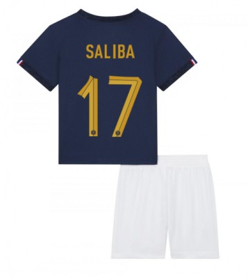 Frankrike William Saliba #17 Hjemmedraktsett Barn VM 2022 Kortermet (+ Korte bukser)